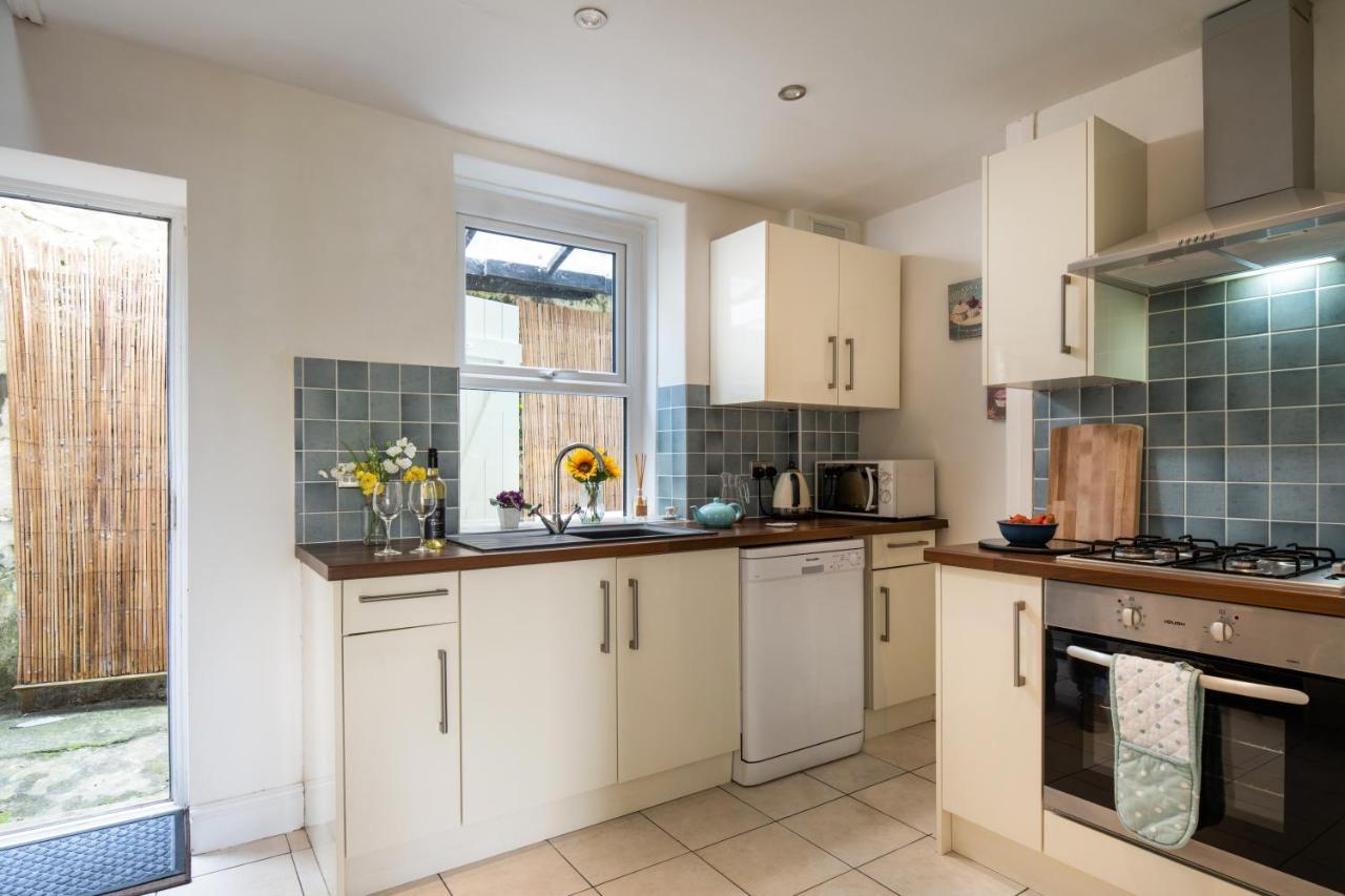 Windy Ridge Terrace With Beautiful Sea Views, North Wales Coast Old Colwyn Exterior foto