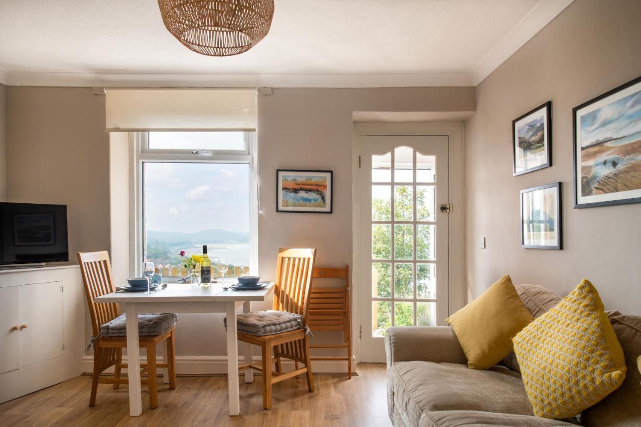 Windy Ridge Terrace With Beautiful Sea Views, North Wales Coast Old Colwyn Exterior foto