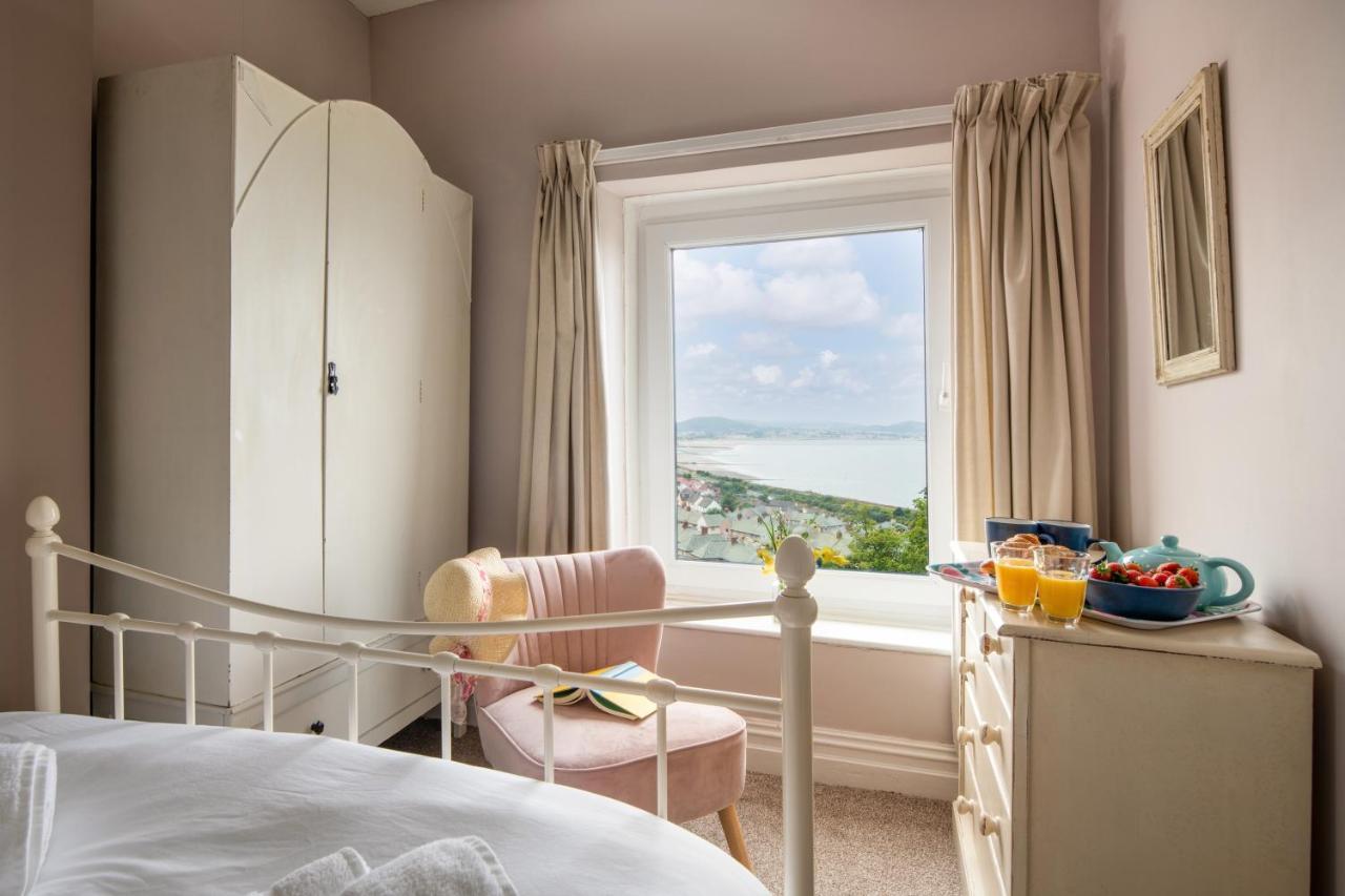 Windy Ridge Terrace With Beautiful Sea Views, North Wales Coast Old Colwyn Exterior foto