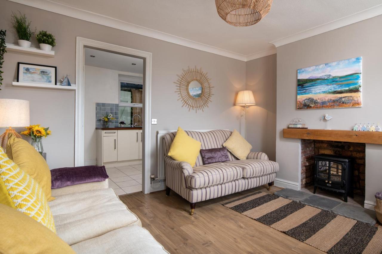 Windy Ridge Terrace With Beautiful Sea Views, North Wales Coast Old Colwyn Exterior foto